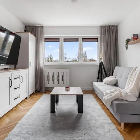 Na Ochocie Apartment *